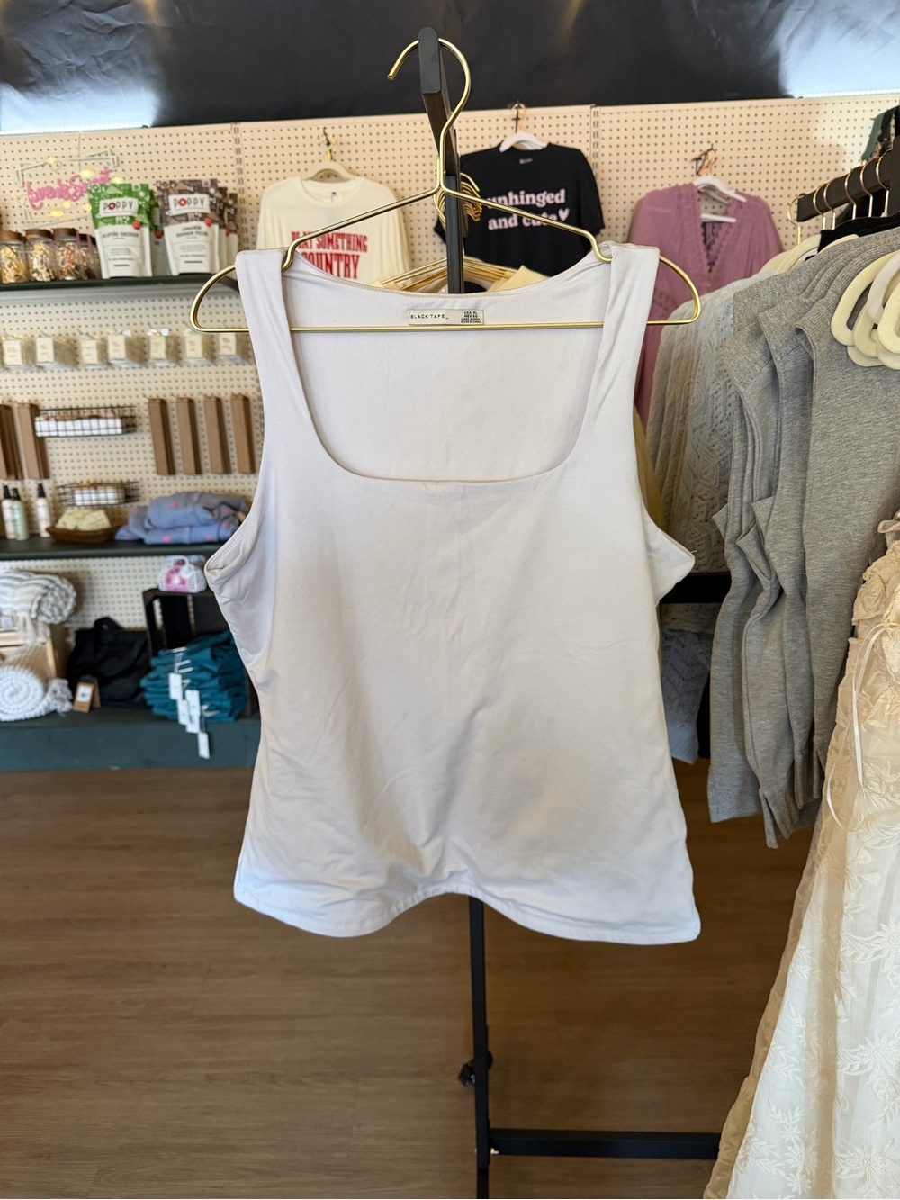 Black Tape_ White Scoop Neck Tank Top (BOX 6)
